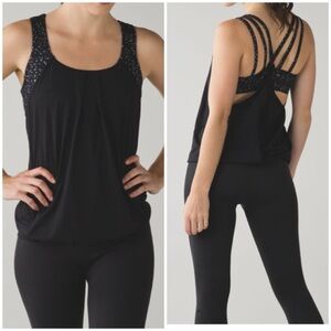 Lululemon‎ Nouveau limits Tank Size 6